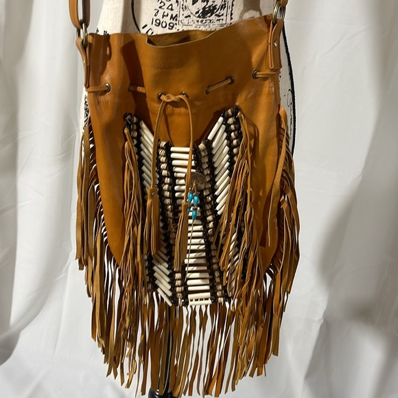 FRINGED LEATHER BOHO PURSE - Picture 2 of 7